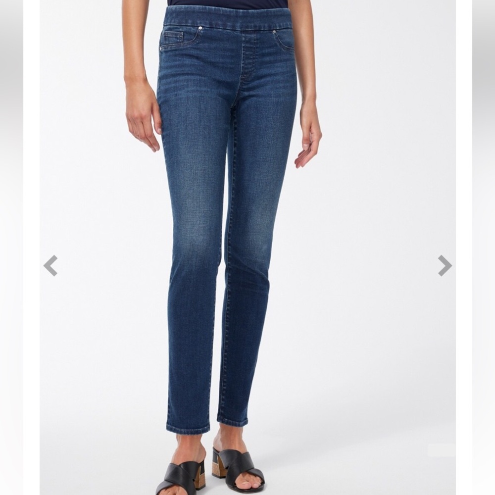 Chicos Perfect Stretch Nicky pull on Jeggings. Worn 2x.‎ 89.50 retail